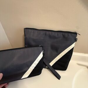 Lug Gray and Black Cosmetic Bag paddle set of 2